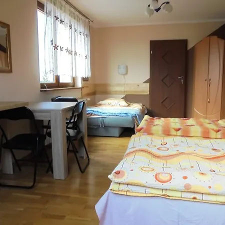 Habitación en casa particular Goscinne Na Skraju Lasu Kamieniec Ząbkowicki