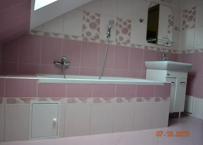 Goscinne Na Skraju Lasu Kamieniec Ząbkowicki