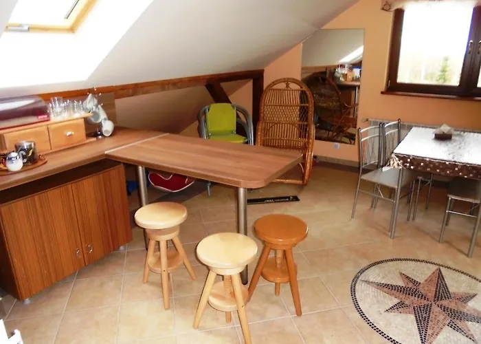 Privat bolig Goscinne Na Skraju Lasu *